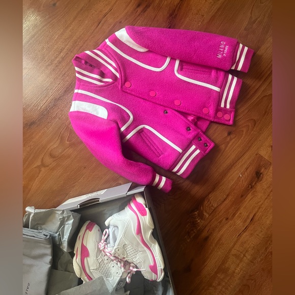 🩷Pink Milano Toddler girl jacket  + toddler girl 🩷🤍 Balenciaga Sneakers - Picture 3 of 3